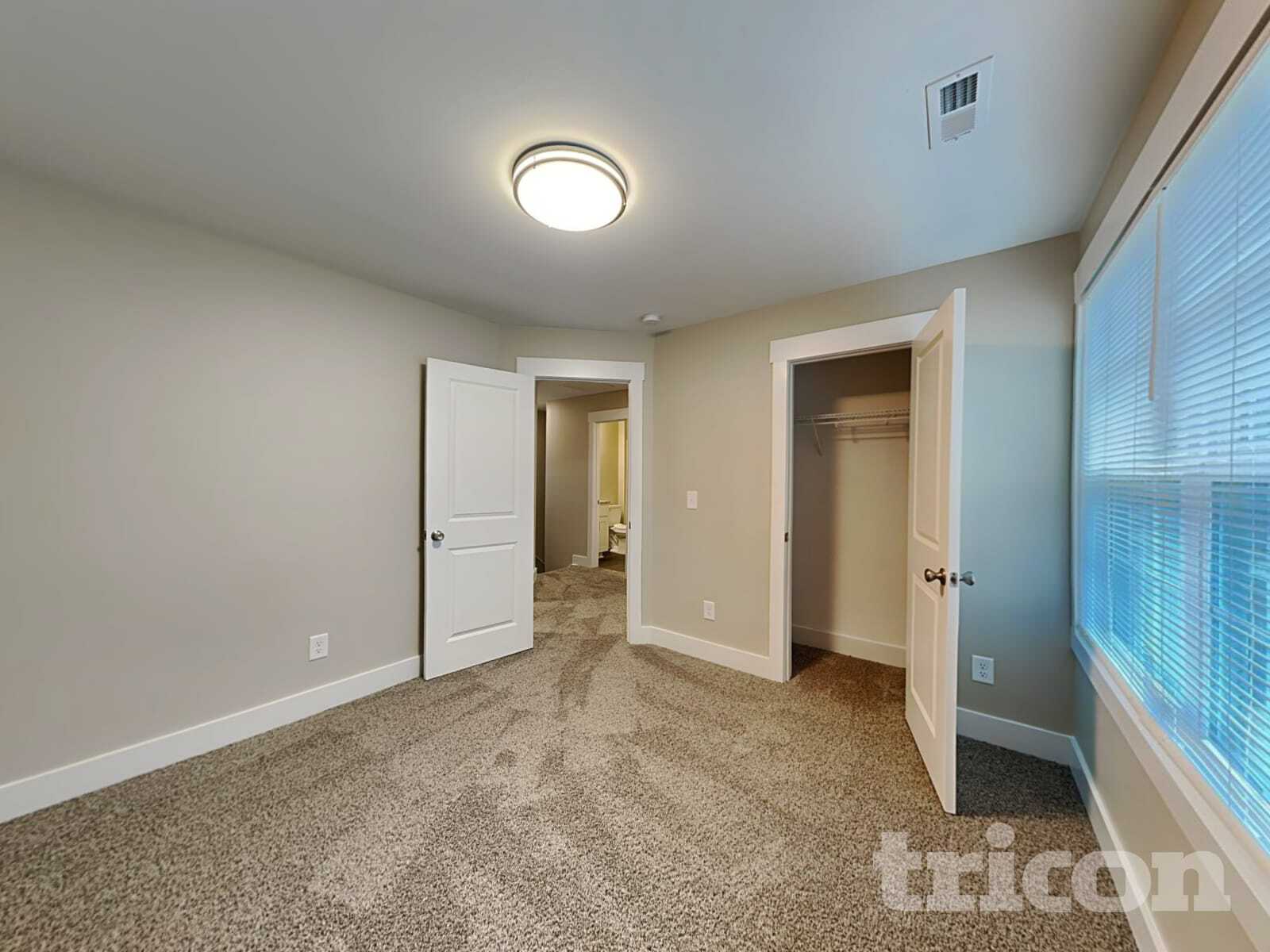 Building Photo - 417 Brookfield Dr