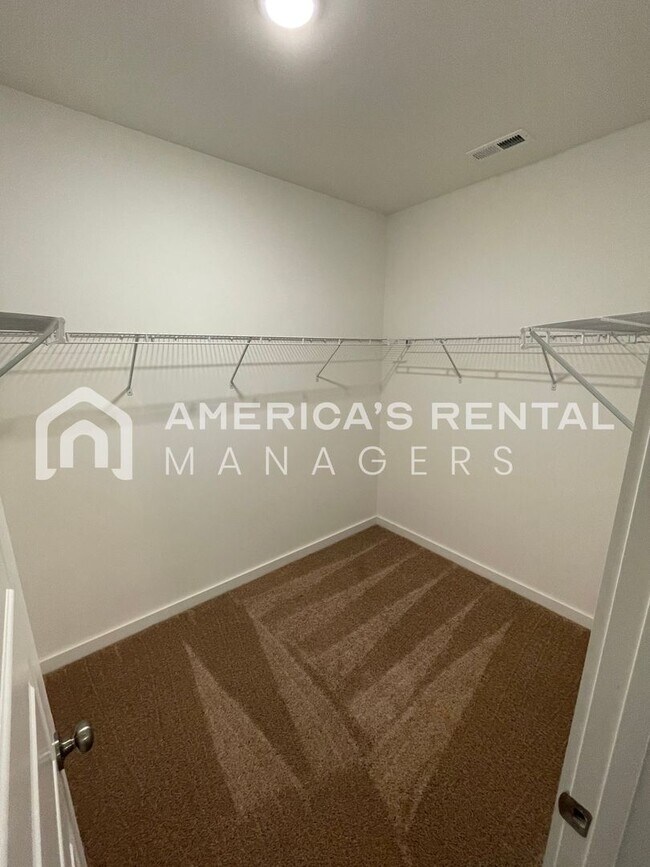 Building Photo - Home for Rent in Cullman, AL!! Available to View Now!!!