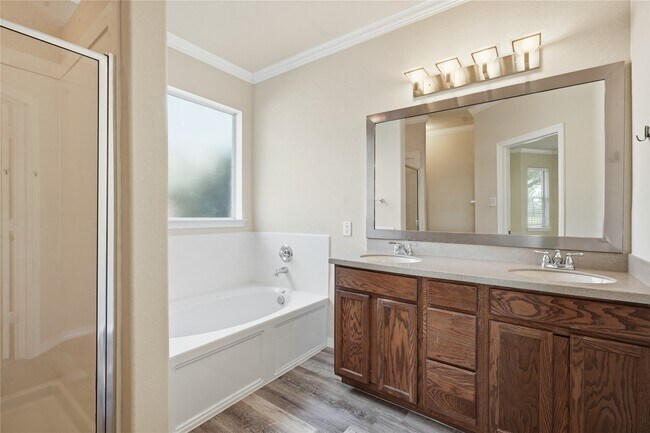 Building Photo - 2733 Domenico Ln