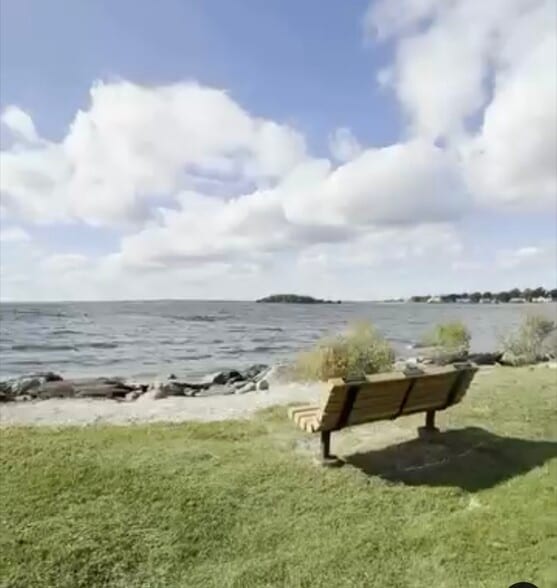 Waterfront seating at North Farm - 77 Windward Ln