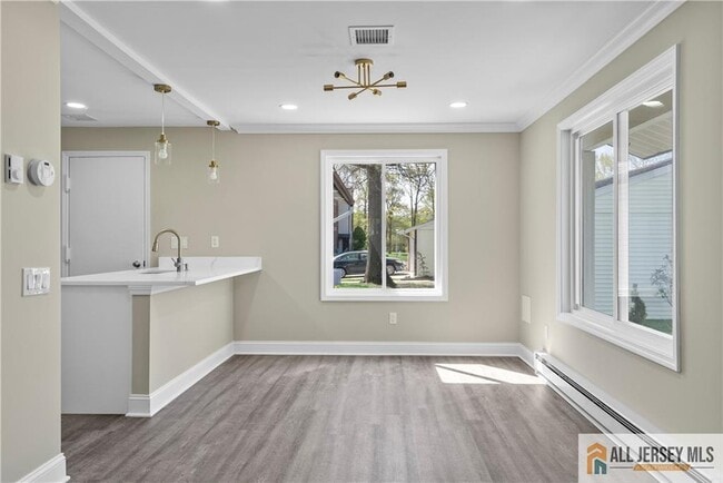 Building Photo - 265A Crosse Dr