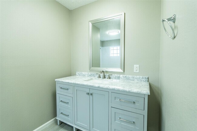 Building Photo - 12407 Nectar Ct