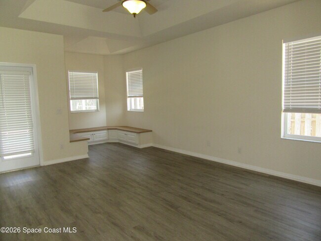Building Photo - 1804 Abbeyridge Dr
