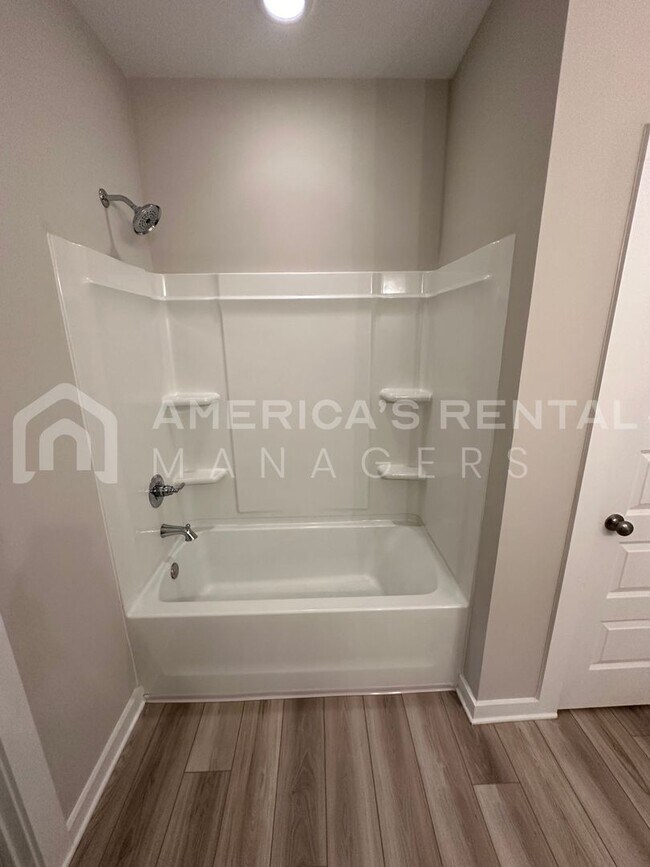 Building Photo - Home for Rent in Cullman, AL… View with 48 Hours Notice!