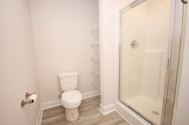 Building Photo - Move-In Specials! $500 Off + Military Disc...