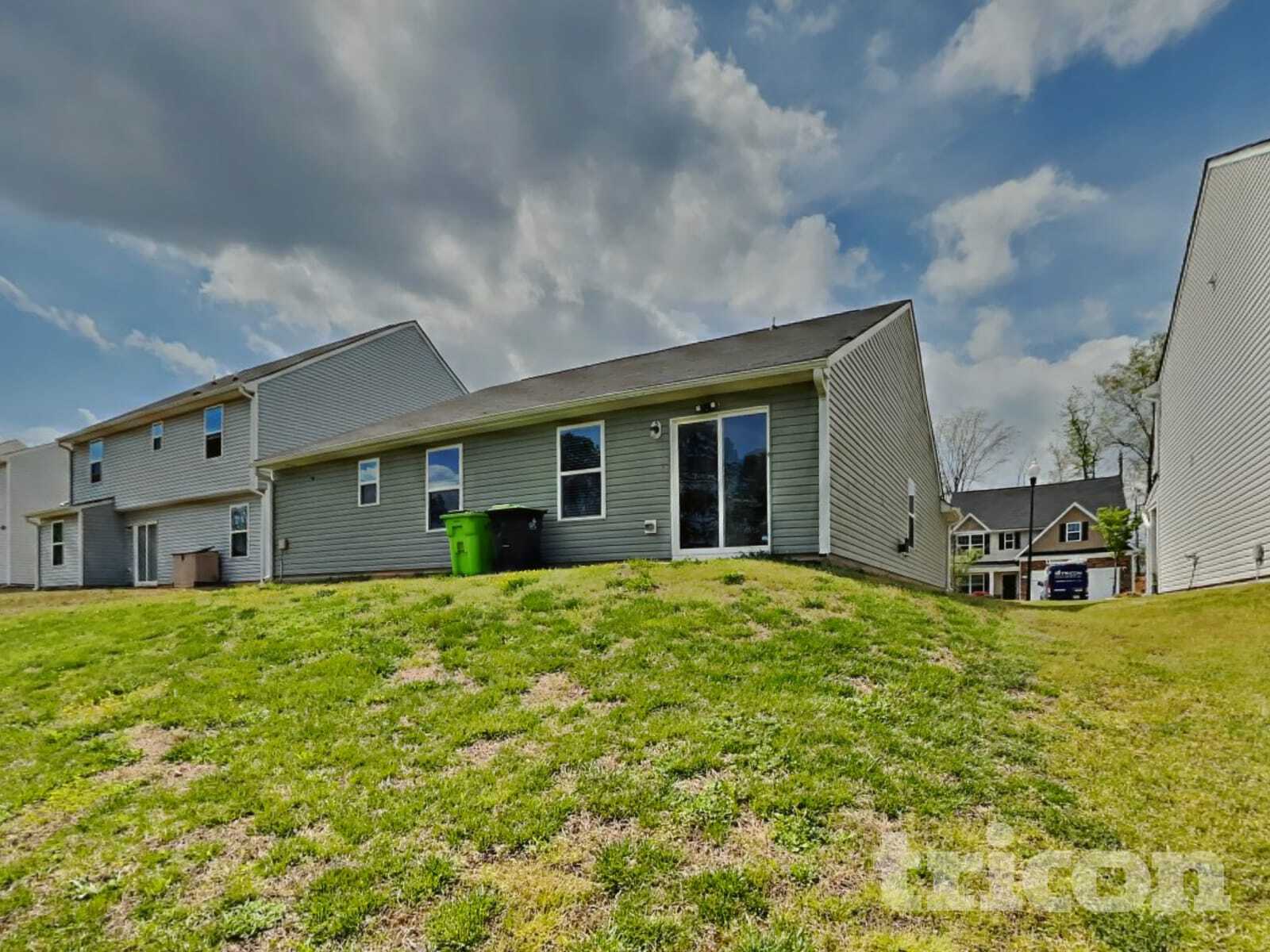 Building Photo - 233 Rustling Way