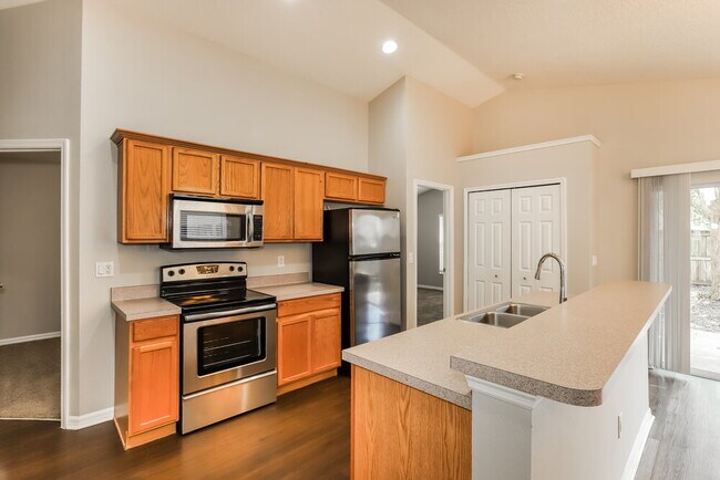 Building Photo - 11722 Mango Cross Ct