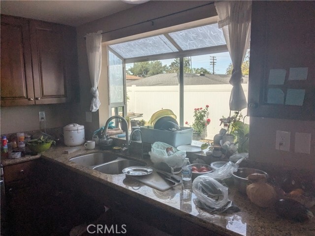 Building Photo - 820 N Justin Pl