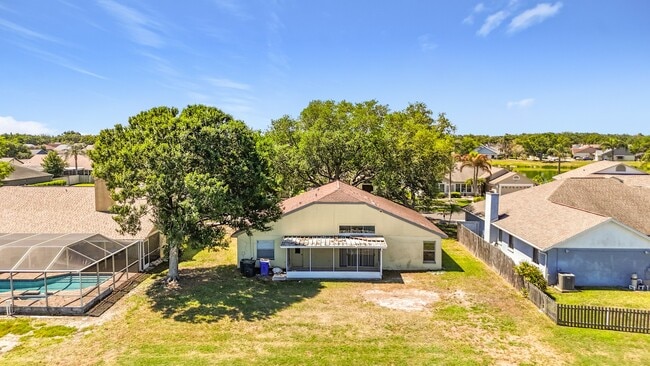 Building Photo - Spacious 4-Bedroom Retreat with 2 Baths in Brandon - 2103 Sq. Ft. of Comfort Awaits!