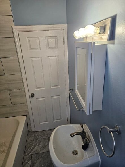 Building Photo - 58 S Main St