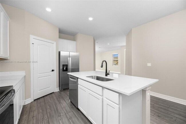 Building Photo - 5109 Joyous Pl