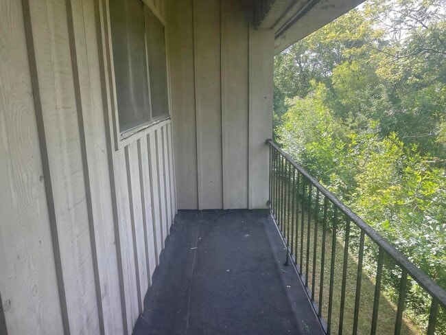 Building Photo - 3811 S 35th St