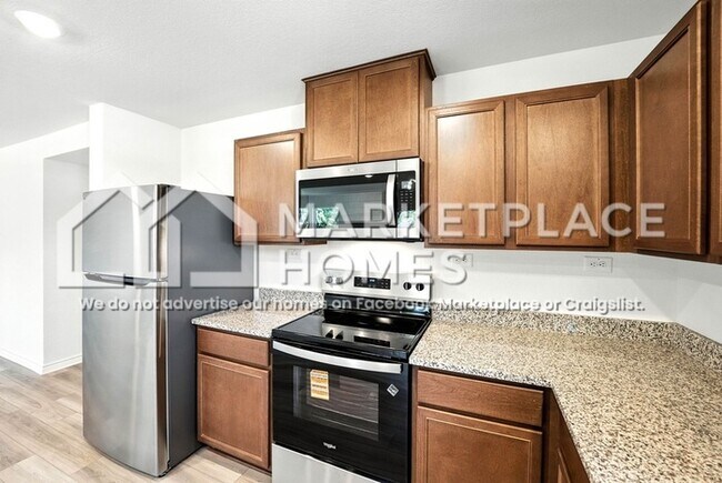 Building Photo - 15233 Dionysus Ln