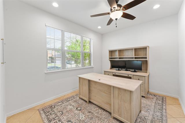 Building Photo - 2717 Evening Mist Dr