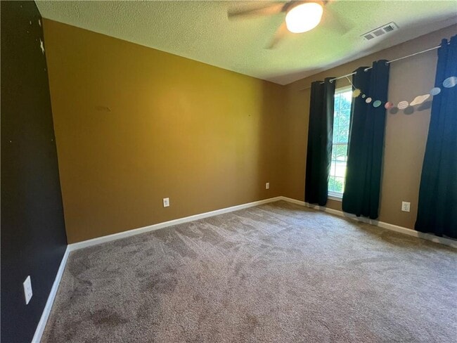 Building Photo - 313 Ridge Hill Cir