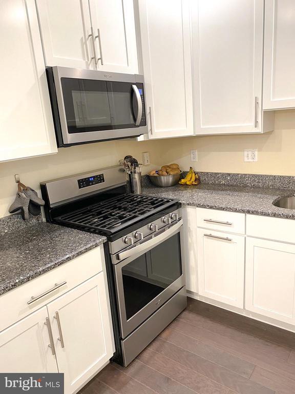 Building Photo - 5333 Palomino Ct