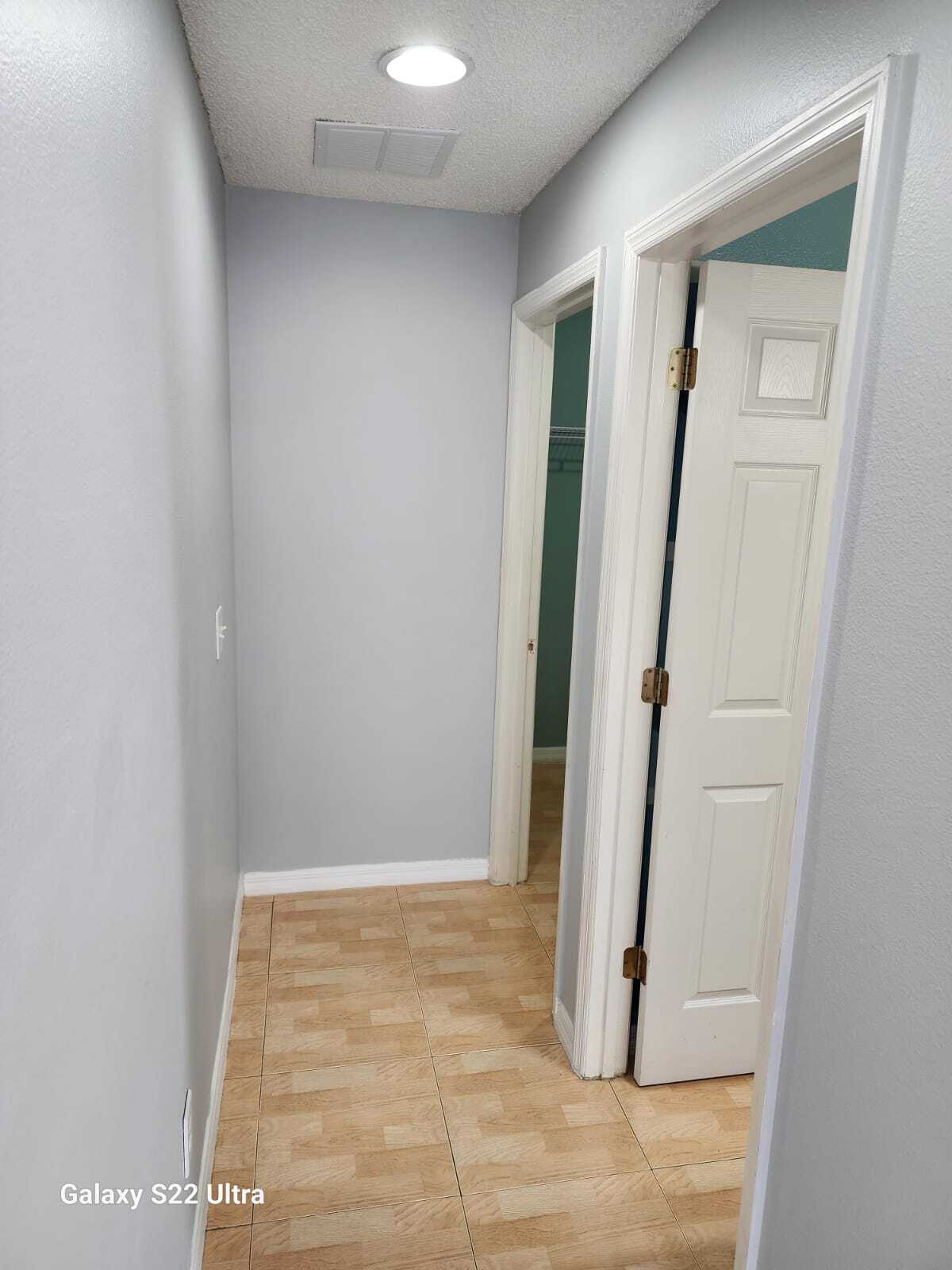 Hallway - 202 Bramley Ct