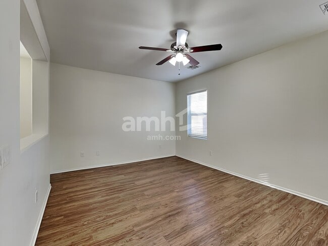 Building Photo - 8739 E Keats Ave