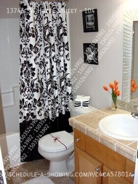 Building Photo - 13745 SW Hazel St