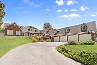 Building Photo - 512 S Granados Ave