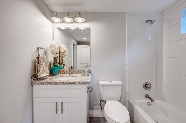 Building Photo - 72 Burress St