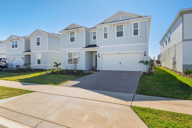 Building Photo - 16220 St Martin St