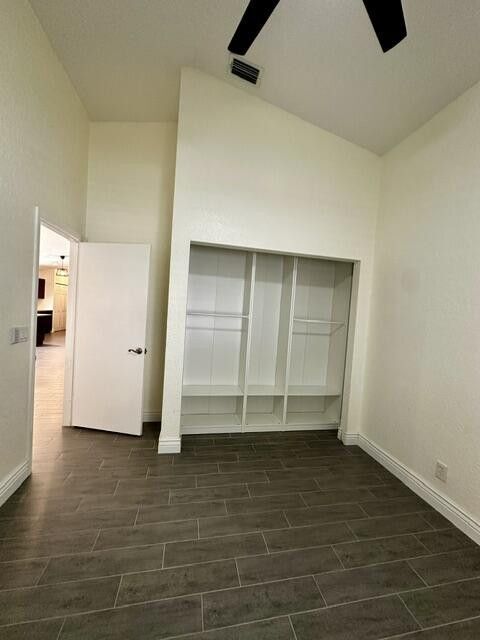 Building Photo - 11086 Baybreeze Way