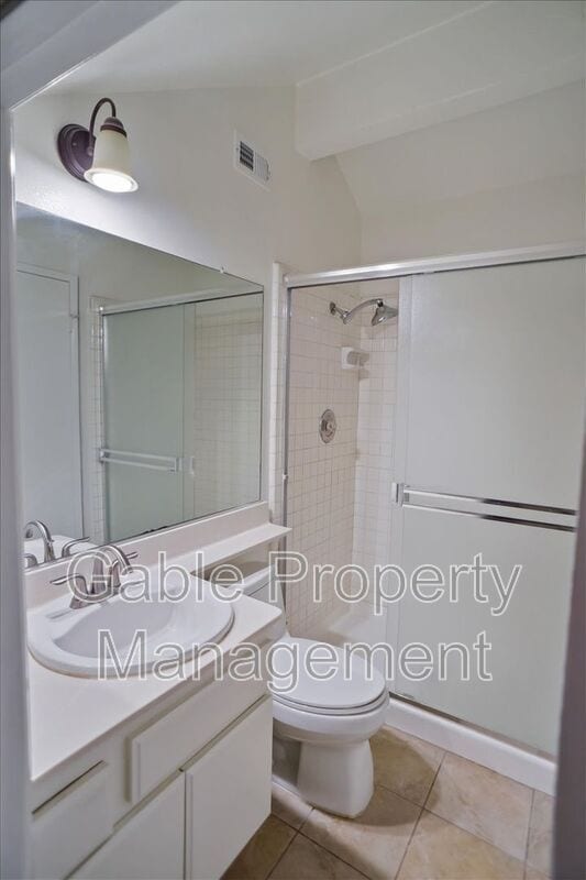 Building Photo - 27221 Camden Pl