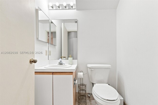 Building Photo - 2873 Oak Park Cir