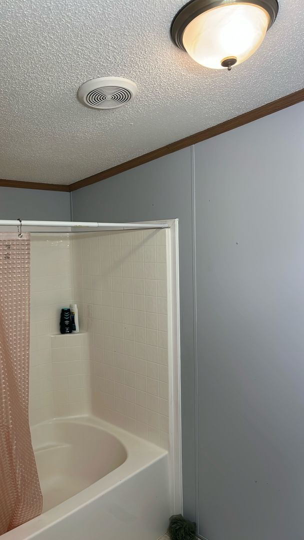 Building Photo - 3 Bedrooms, 2 Bathrooms in Pequot Terrace Trailer Park, Pequot Lakes, MN Lot B32