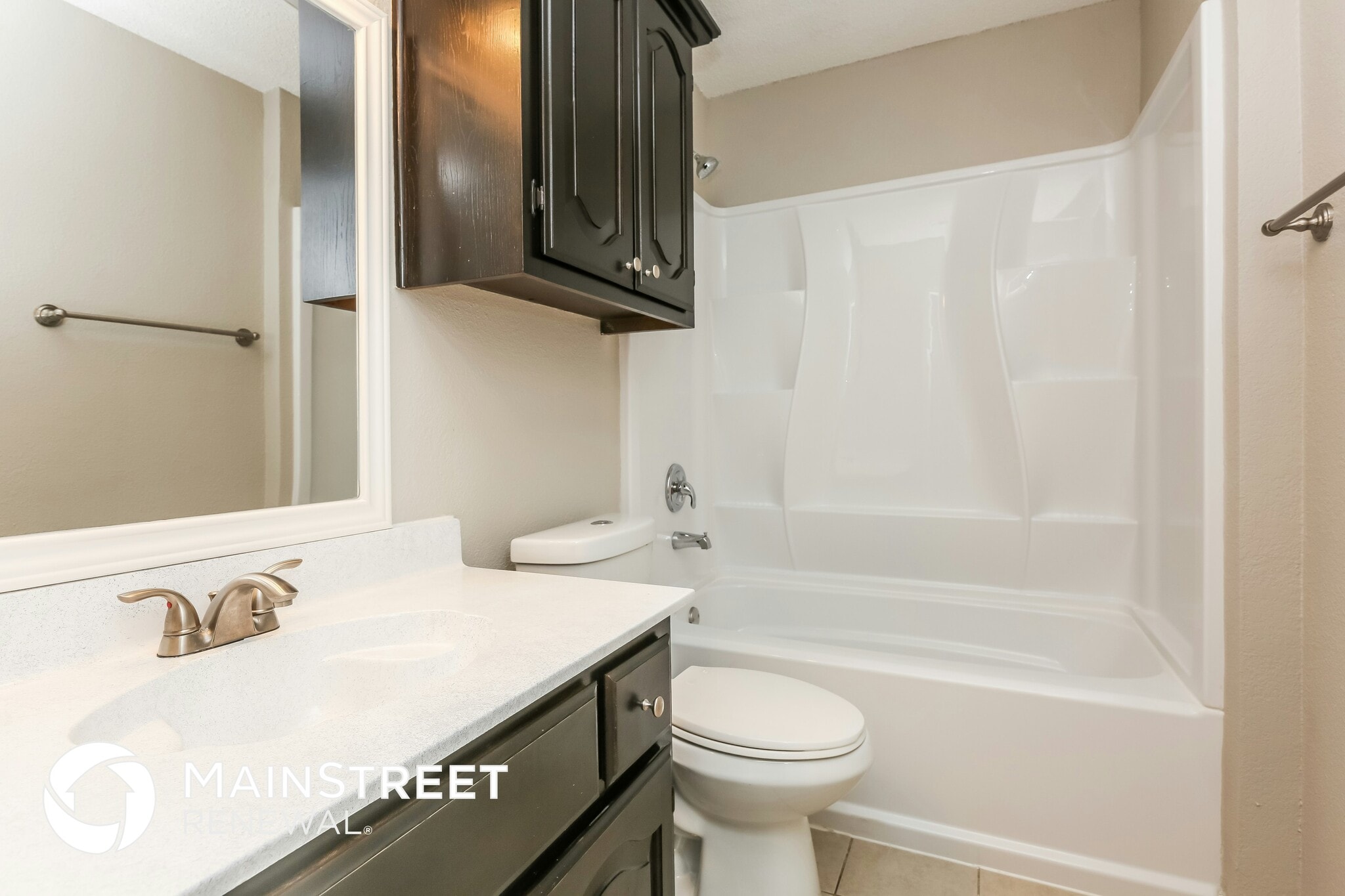 Building Photo - 521 Anglebluff Dr