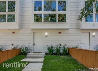 Building Photo - 1 br, 1 bath House - 130 Carnahan St