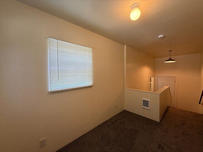 Building Photo - 1133mc