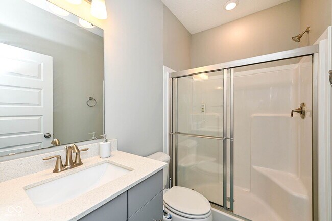 Building Photo - 9904 Delmore Dr