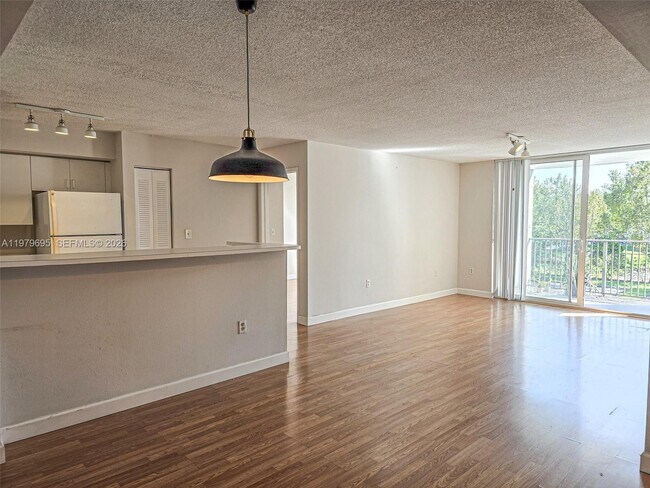 Building Photo - 4350 NW 107th Ave