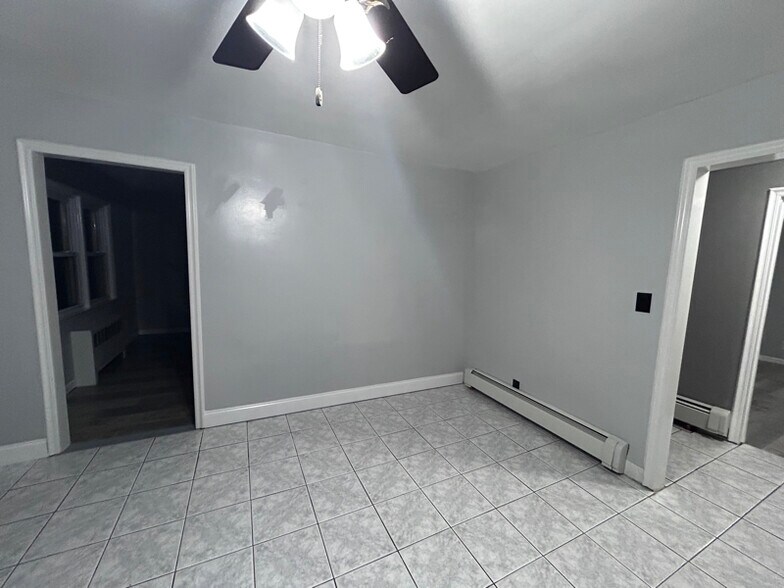 Building Photo - 29 E Vacation Dr