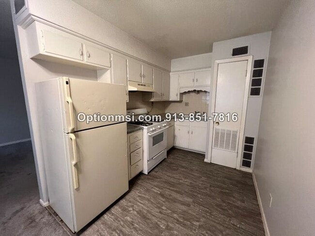 Building Photo - Turner Ridge Apts- Affordable housing- don...