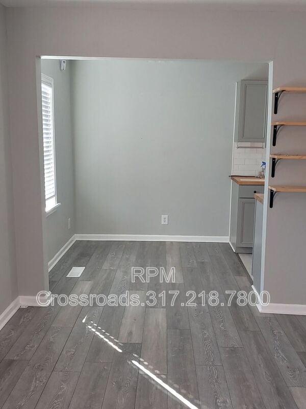 Building Photo - 2024 Dequincy St
