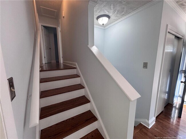 Building Photo - 5329 Hampton Rd