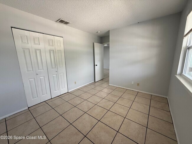 Building Photo - 4150 Barna Ave