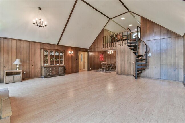 Building Photo - 935 Powderbag Creek Rd