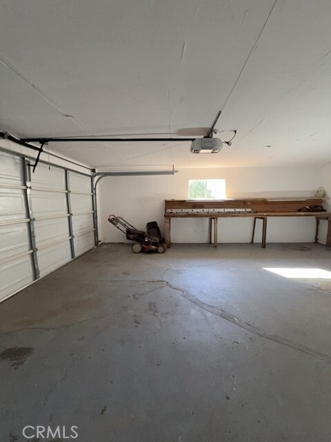 Building Photo - 7025 Meadowbrook Ct