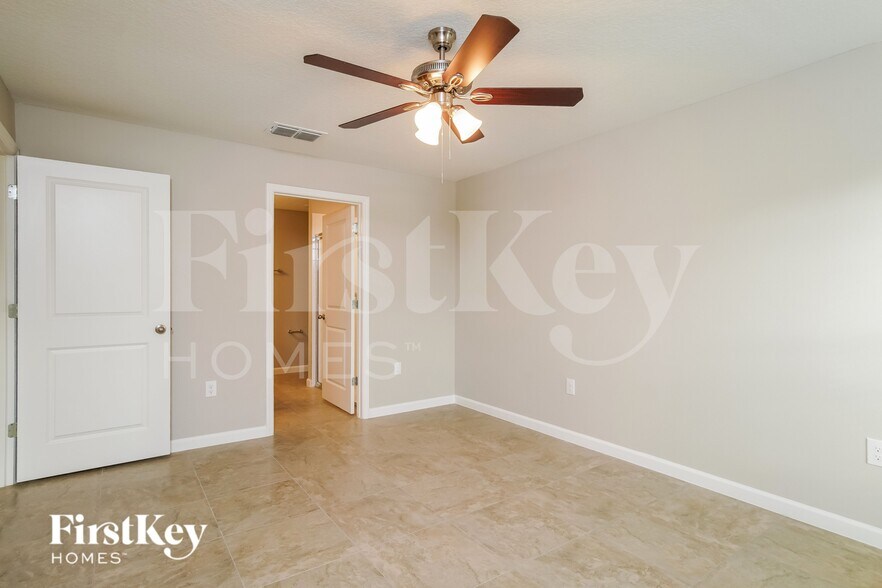 Building Photo - 111 Southern Breeze Lp