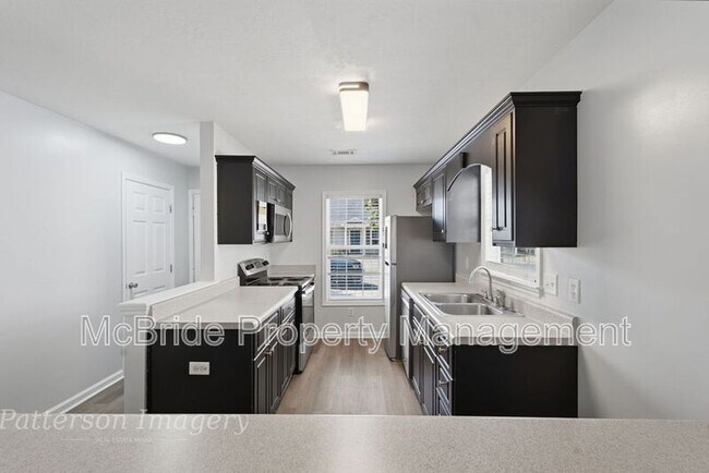 Building Photo - 1217 Longpoint Dr