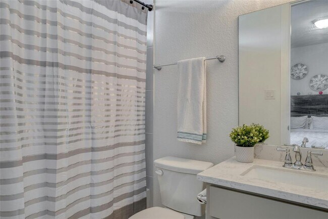 Building Photo - 409 Ocate Mesa Trail