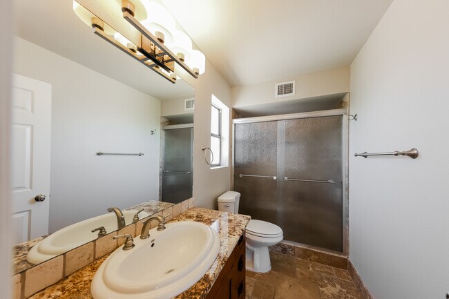 Building Photo - 4710 W Havasupai Dr