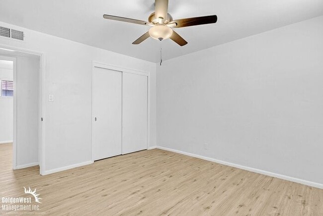 Building Photo - Updated 2Bdm 1Ba in Apartment Community!