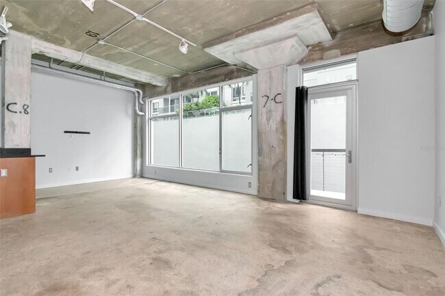 Building Photo - 101 N 12th St