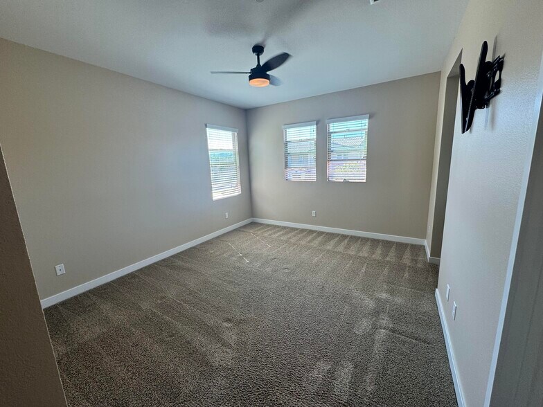 Building Photo - 11406 Citrus Dr