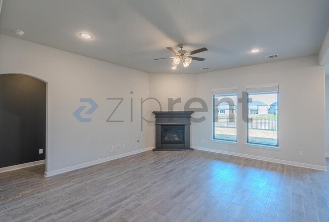 Building Photo - 23522 Persimmon Crk Ln